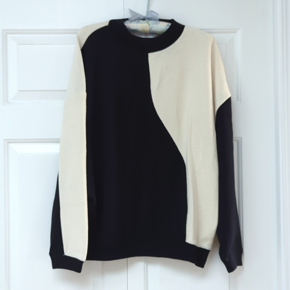 Oak and Fort Two Toned Sweater